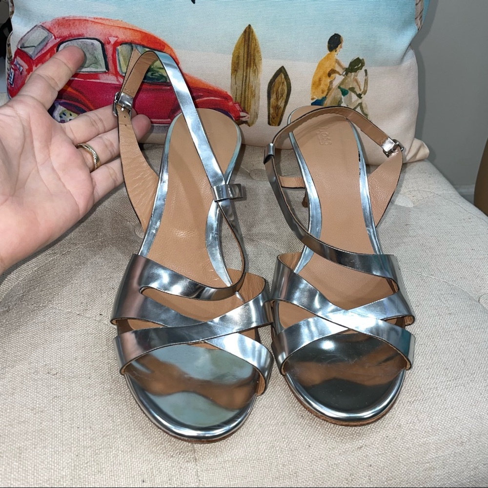 Hoss Intropia NWOB! Silver Strappy Pumps Size 40 - Picture 3 of 10